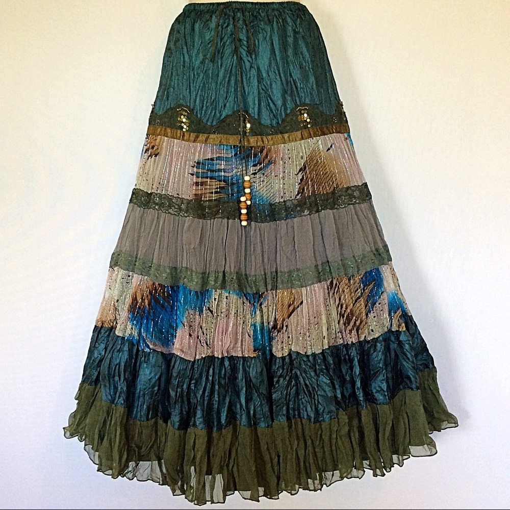 Skirt broomstick style